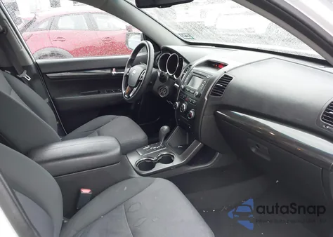 2013 Kia Sorento Lx V6 из США, поврежденный, VIN 5XYKT4A26DG365323